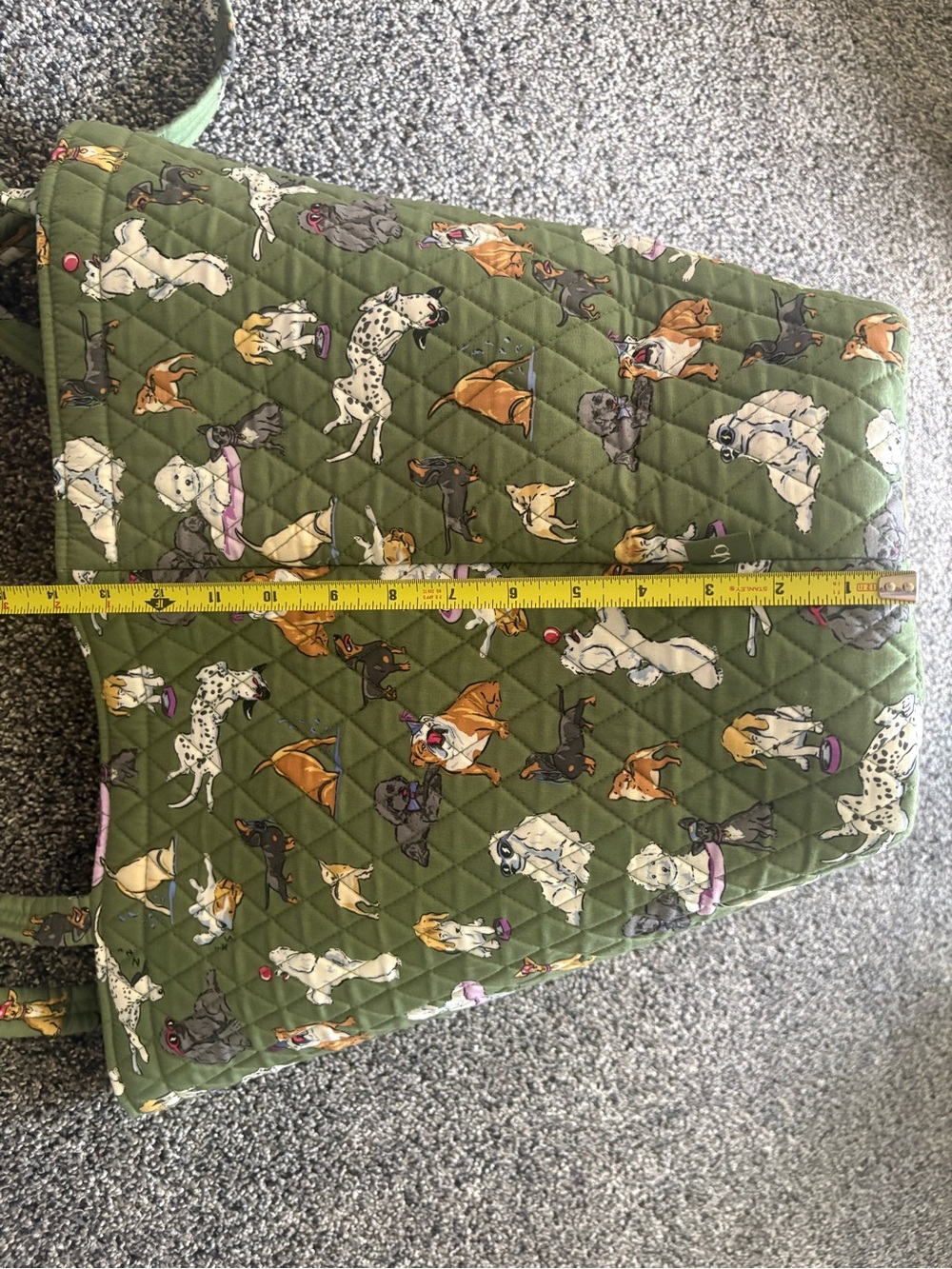 Vera Bradley Olive Green Quilted Dog Park Print Tote - Picture 13 of 14